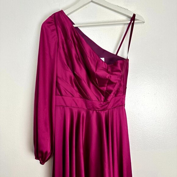 MAC DUGGAL One-Shoulder Long Sleeve Satin High/Low Gown in Berry Size US 0 - Picture 6 of 13